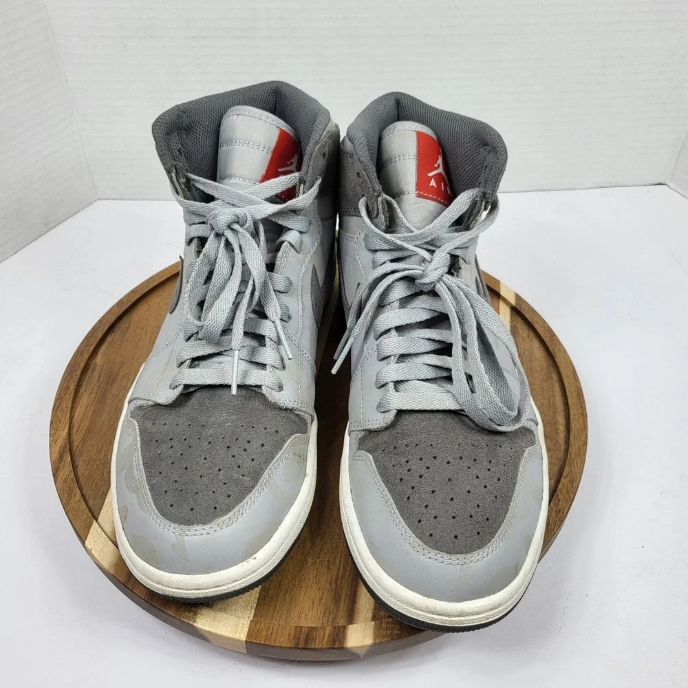 Jordan Air Jordan 1 Retro High Mens 8 Grey Camo Good 3M Reflective AA3993-027